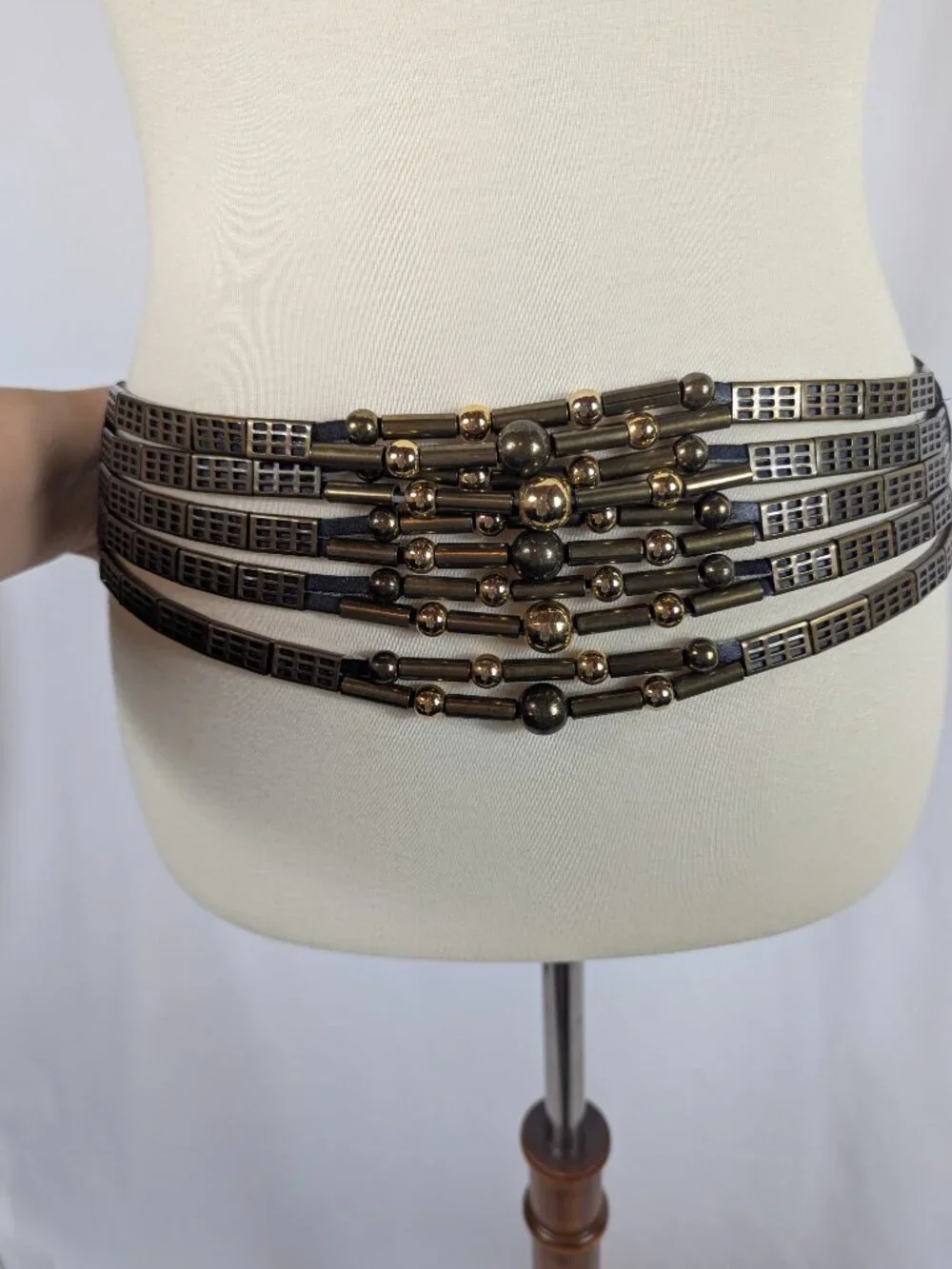 Vintage Multi Strand Metal Bead Statement Belt Silver Black 90s Futuristic 36